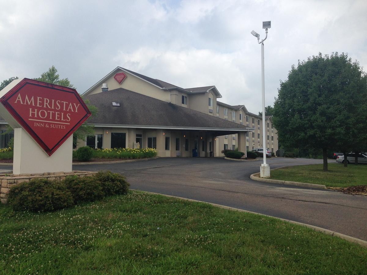 Ameristay Inn & Suites Waverly Exterior photo